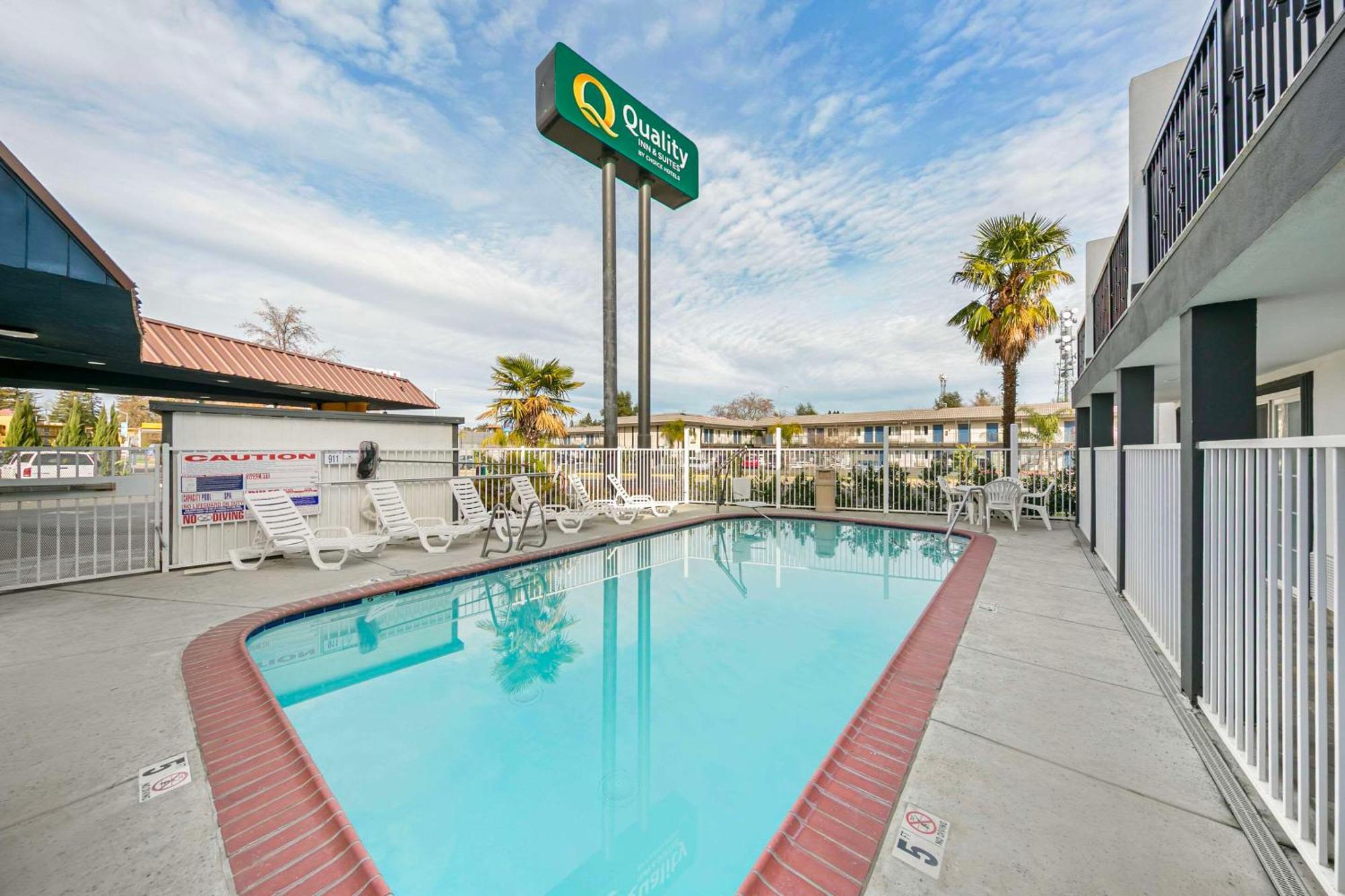 Quality Inn & Suites Σακραμέντο Εξωτερικό φωτογραφία