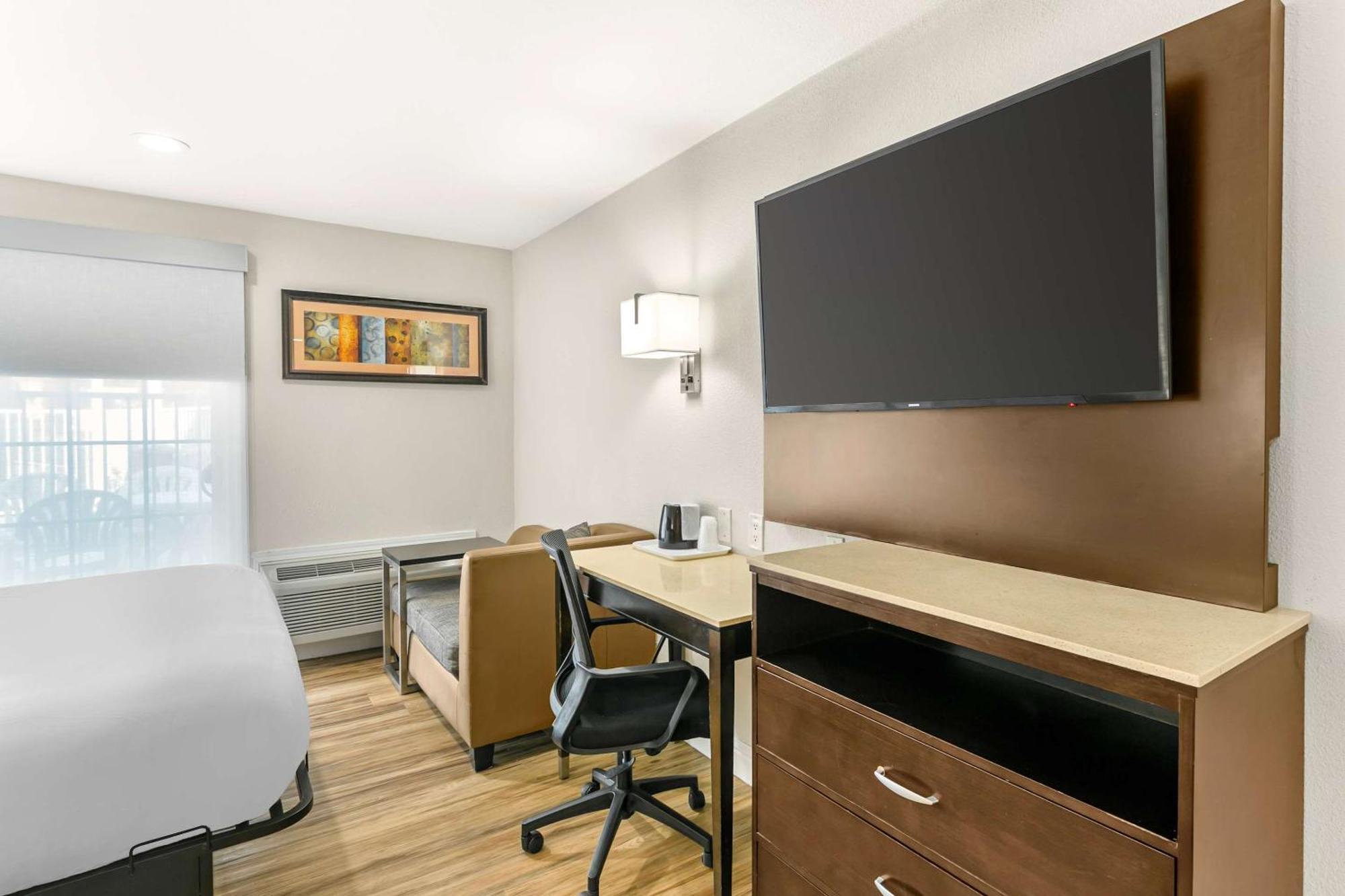 Quality Inn & Suites Σακραμέντο Εξωτερικό φωτογραφία